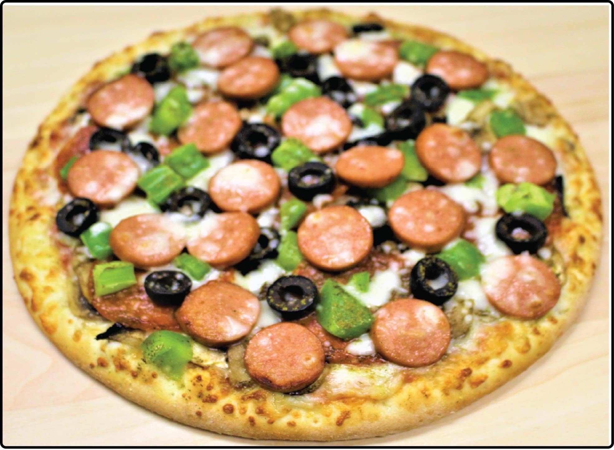 Persian Makhloot Pizza.